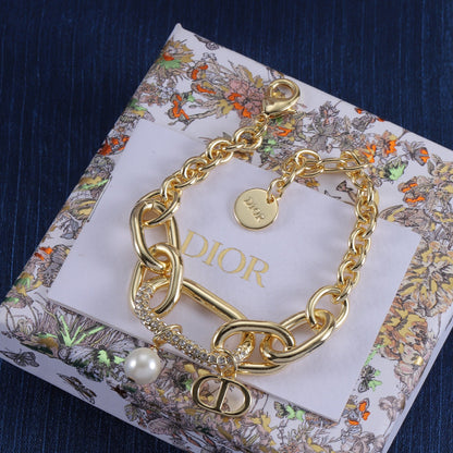 Ensemble de 3 boucles d'oreilles, bracelet et collier Colombe chaînette