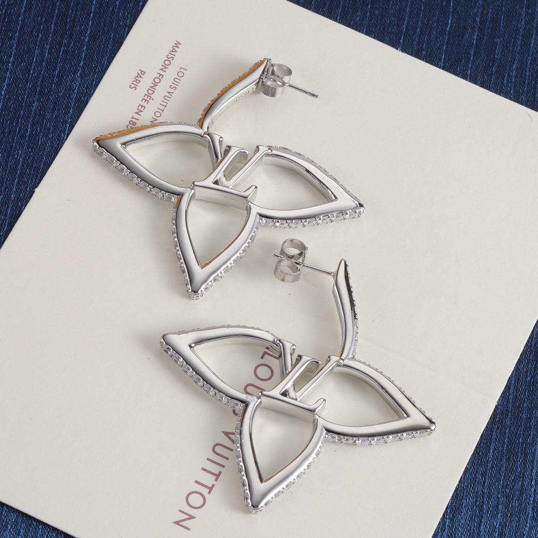 Love Earrings