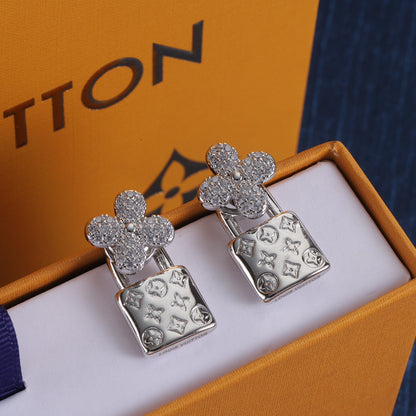 Boucles d'oreilles Cadenas vintage