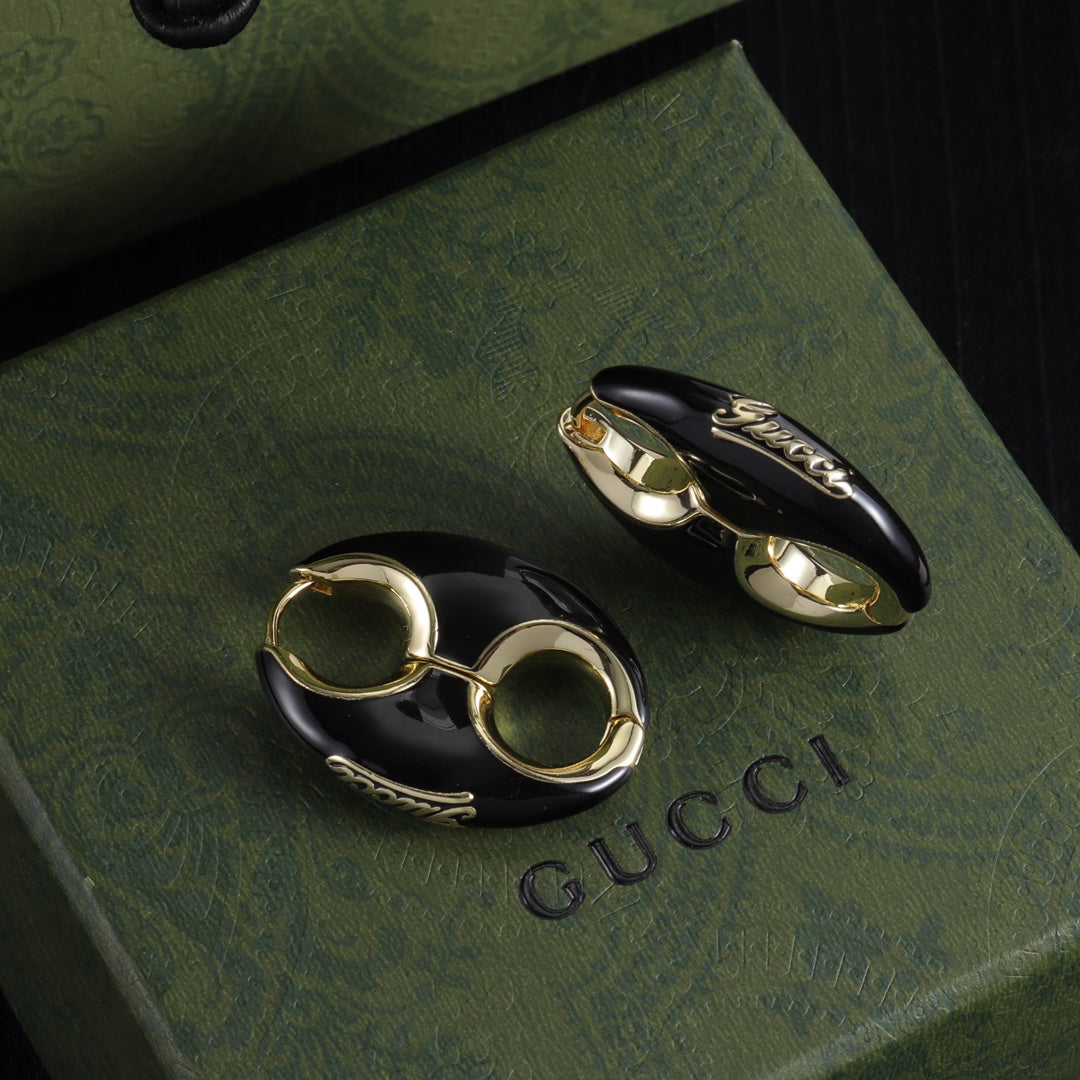 Vintage Good Fine Earrings