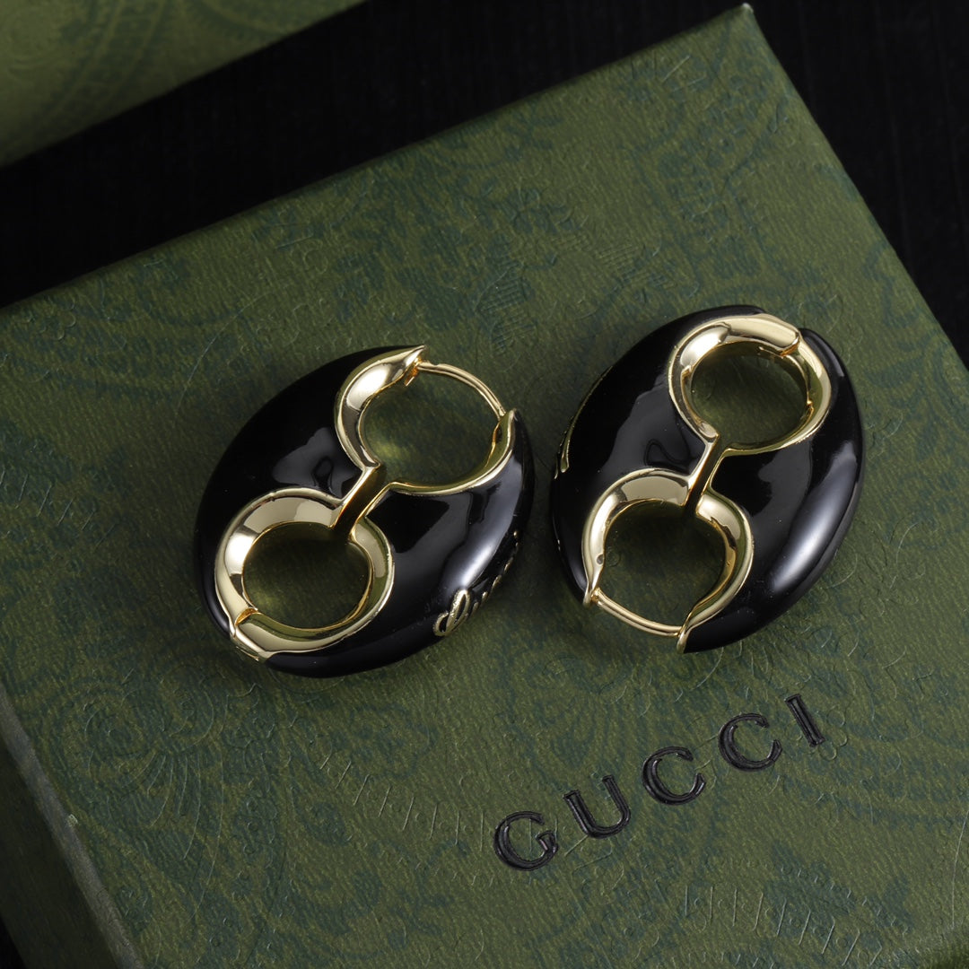 Vintage Good Fine Earrings