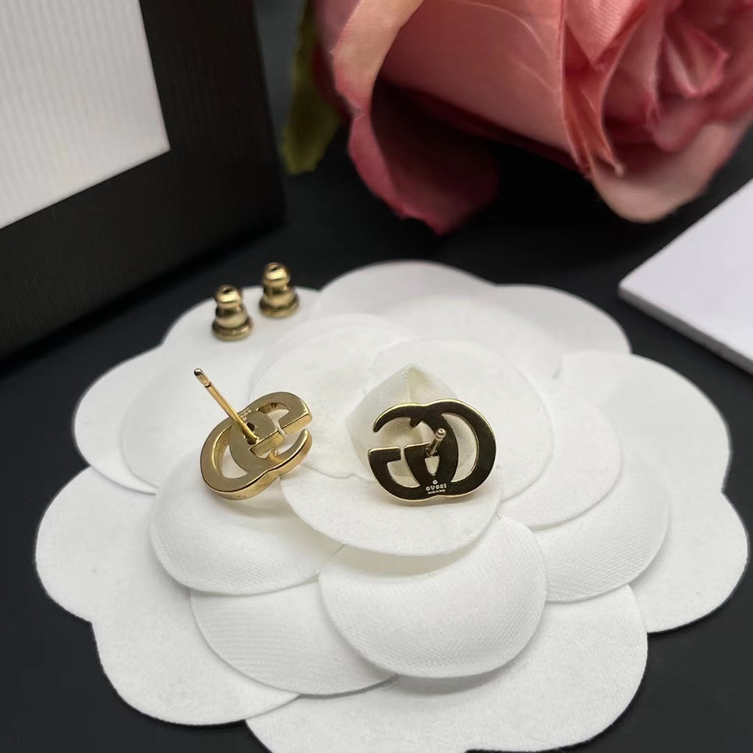 Mini Good Girl Earrings Stud