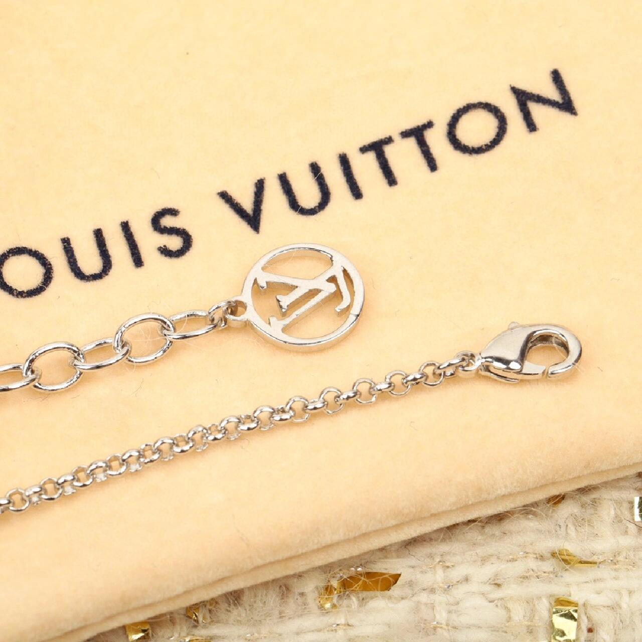 Love Diamond Design Necklace