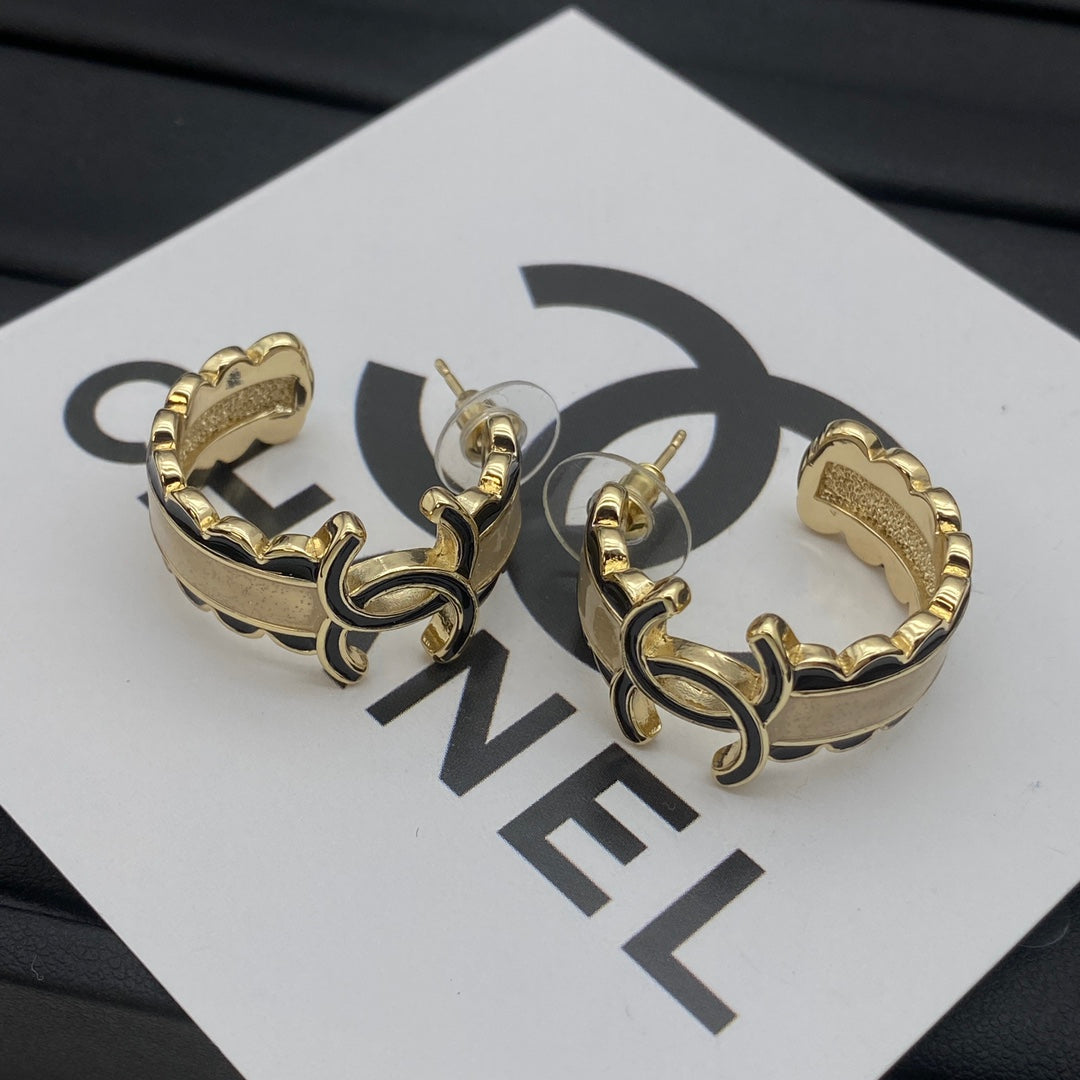 Chic CC Girl Earrings