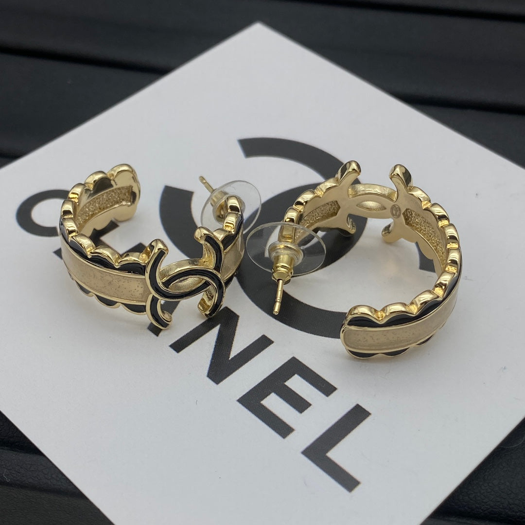 Chic CC Girl Earrings