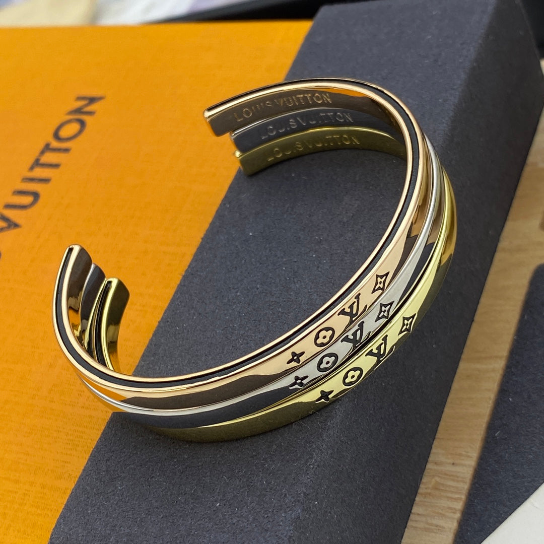 Cute Love U Bracelet