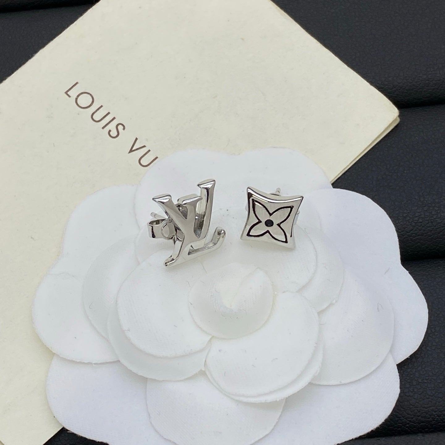 Love Cute Earrings