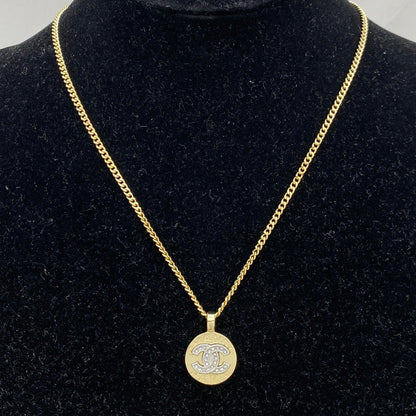 Parure de clous d'oreilles et collier mignons en forme de bouton (2 pièces)