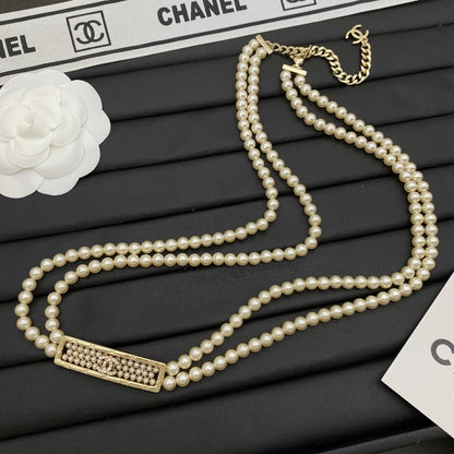 Fancy CC Girl Sweater Chain
