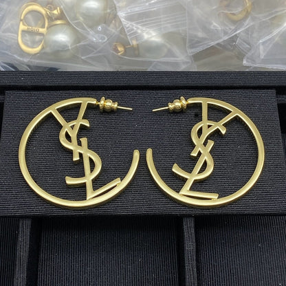Boucles d'oreilles créoles évidées