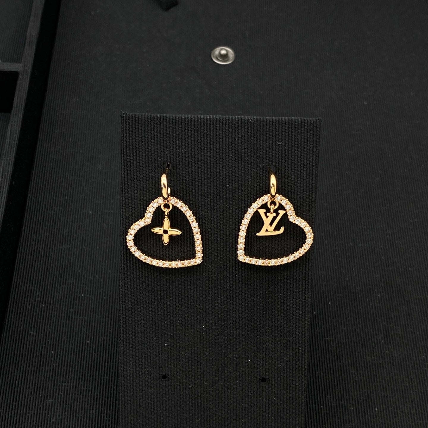 Hollow Out Love Cute Earring