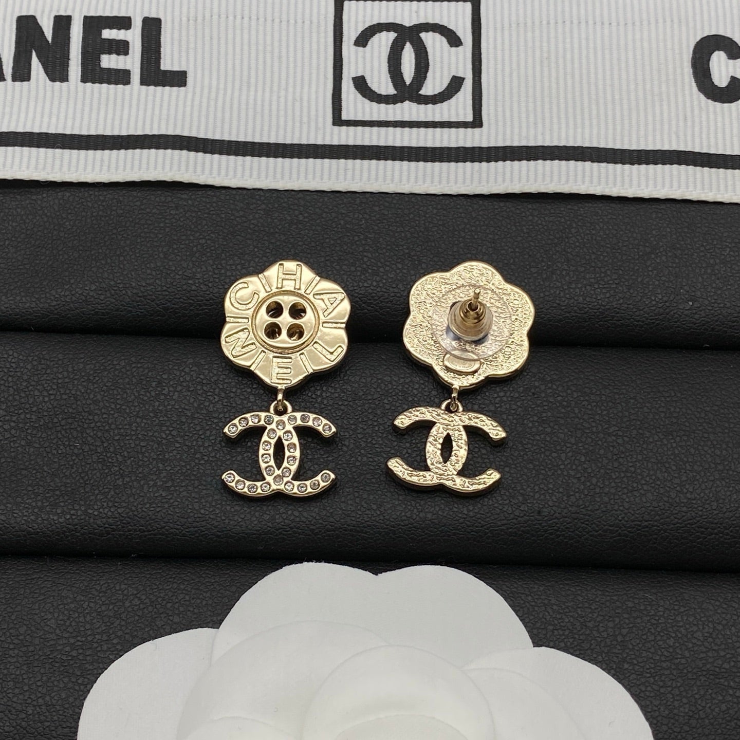 Cute Flower CC Drop Earrings