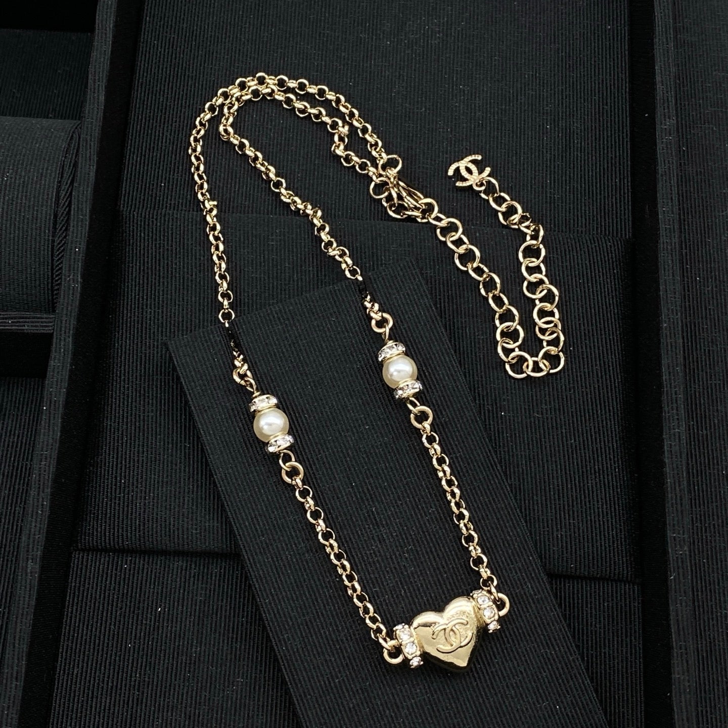 Cool Girl Heart Necklace