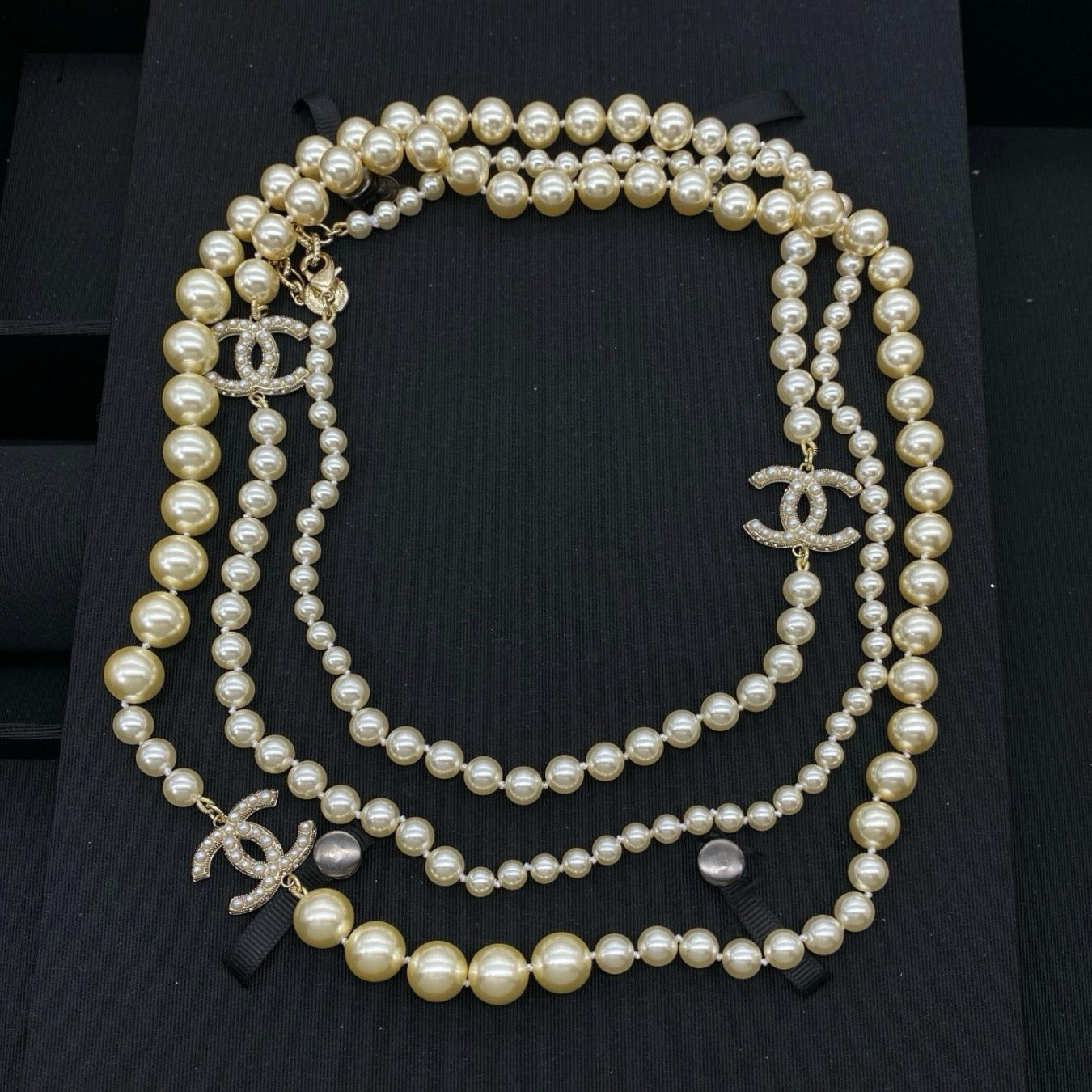 Elegant Pearl Girl Sweater Chain