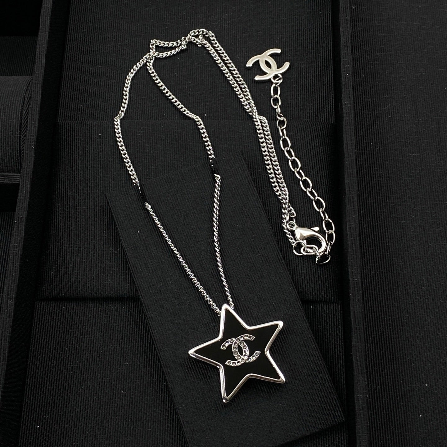 Cool Star Girl Sweater Chain Necklace