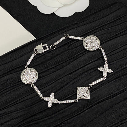 Glitter Shell Love Girl Design 2 Set ( Bracelet +Necklace) - Silver