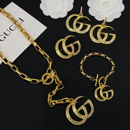 Good Glitter Shine Design 4 Set ( Earrings+Bracelet + Brooch +Necklace)- Gold