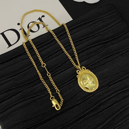 Dove Vintage Girl Design 4 Set  (Earrings+Bracelet+Brooch +Necklace)- Gold