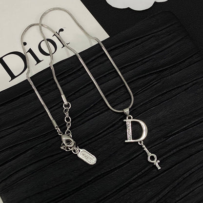 Dove Key Girl Design 2 Set (Earrings+Necklace)