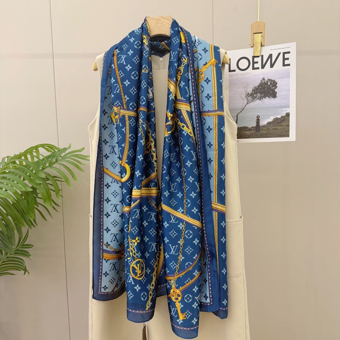 Love Chain Silk Long Scarf (Blue)