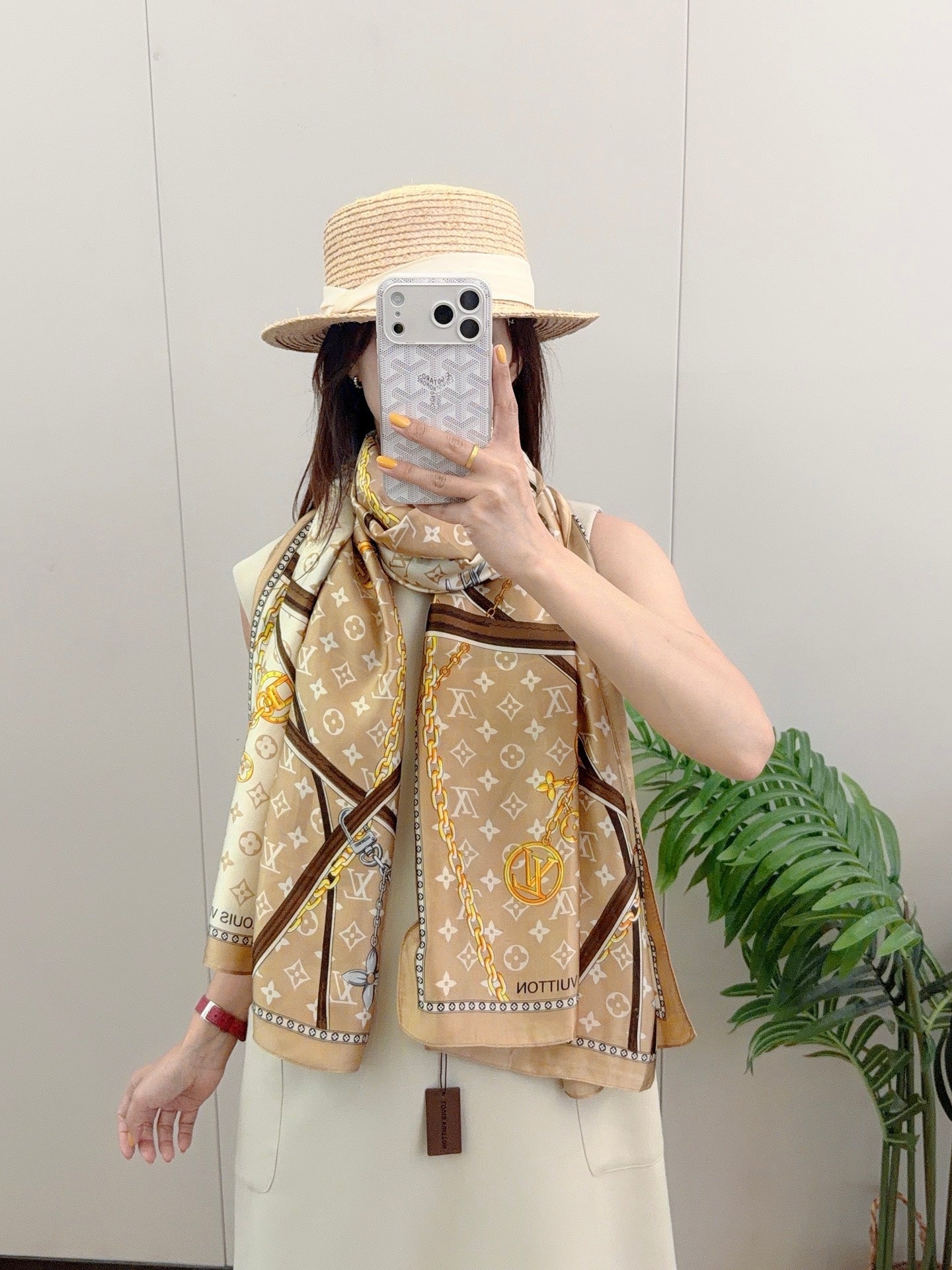 Love Chain Silk Long Scarf (Khaki)