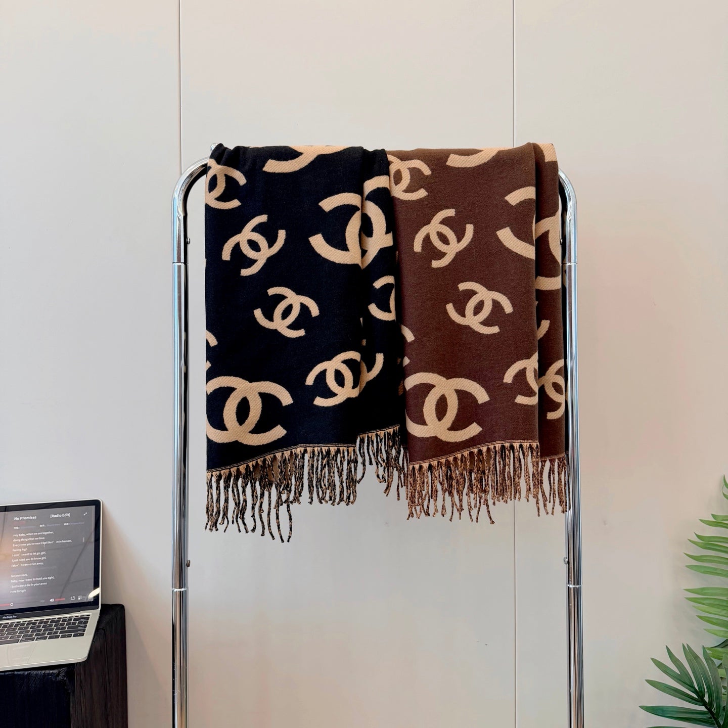 Floral Irregular CC Long Cashmere Scarf