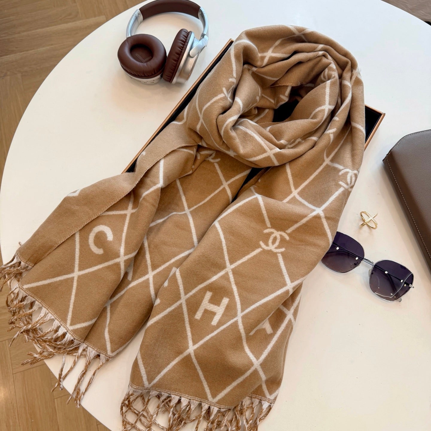 Floral Latticed CC Long Cashmere Scarf