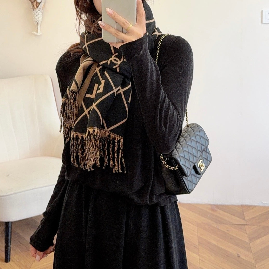 Floral Latticed CC Long Cashmere Scarf