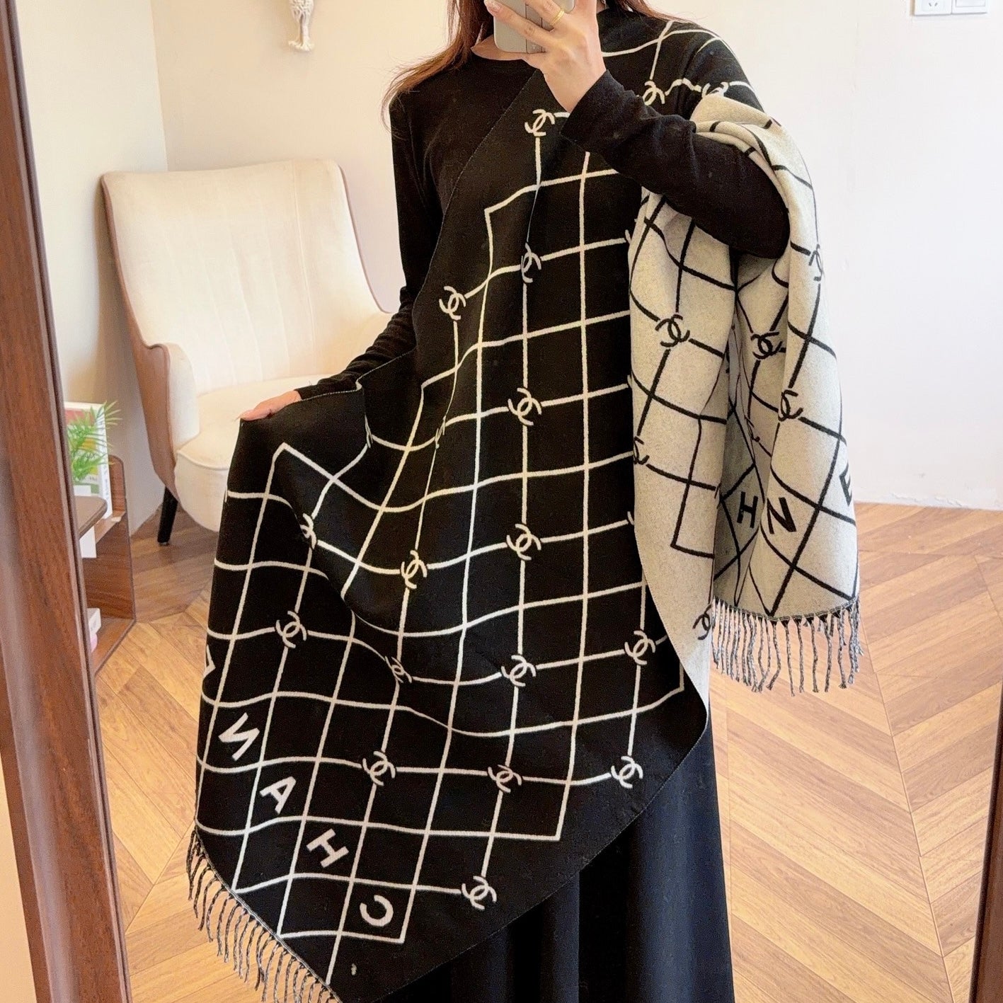 Floral Latticed CC Long Cashmere Scarf
