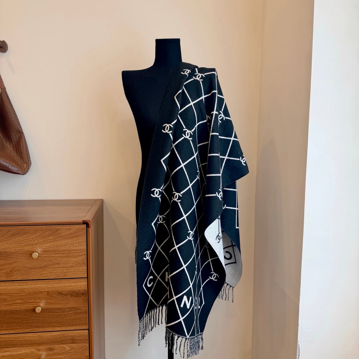 Floral Latticed CC Long Cashmere Scarf