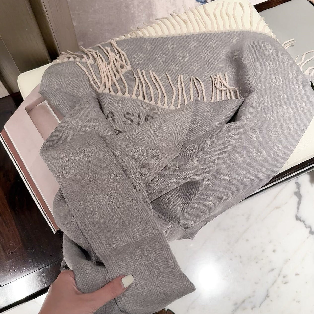 Less is More Letter Love Long Cashmere Scarf