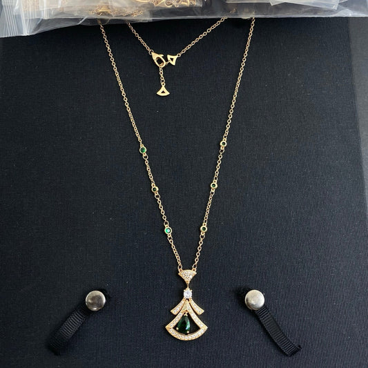 BB Fan Diamond Design Necklace